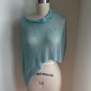 Elegant Blue Women's knit Poncho